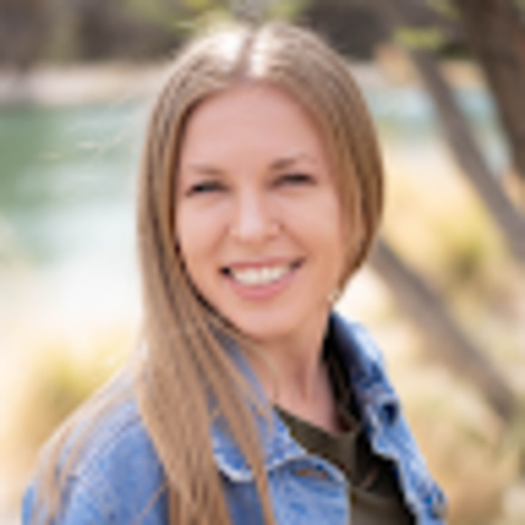 Meet your Posher, Amy - Picture 1 of 1